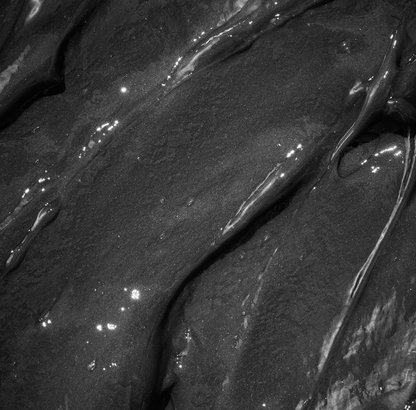 Medinic Line Advanced Care Black Truffle Modeling Mask