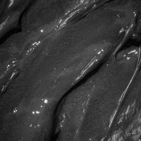 Medinic Line Advanced Care Black Truffle Modeling Mask